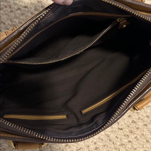 Vintage Banana Republic Camel Leather Satchel | Style 546453 | 2008 | - Picture 13 of 16